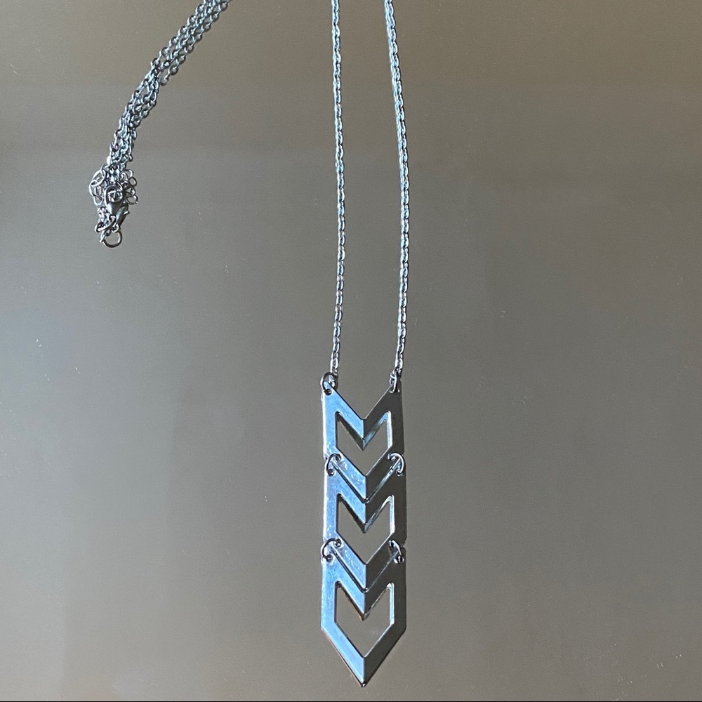 Geometric necklace